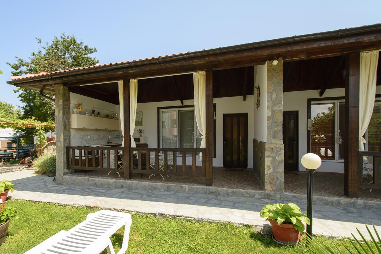 Villa Yanevi Lozenets Exterior foto
